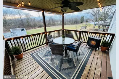 325 Village Spring Lane, Reinholds, PA 17569 - Photo 10