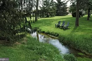 824 Carrie Ct, Lancaster, PA 17601 - Photo 6