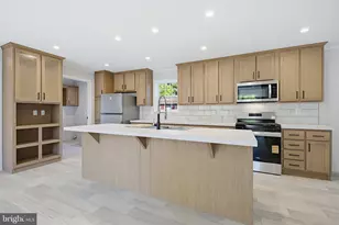 824 Carrie Ct, Lancaster, PA 17601 - Photo 12
