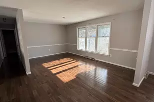 305 W Spruce St, New Holland, PA 17557 - Photo 2