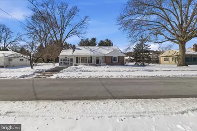 186 N Laurel Street, Manheim, PA 17545 - Photo 2