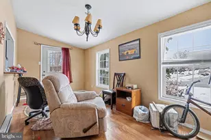 522 S 10th St, Columbia, PA 17512 - Photo 8