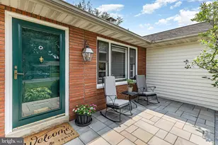 1521 Clearview Ave, Lancaster, PA 17601 - Photo 4