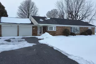 645 Peters Rd, New Holland, PA 17557 - Photo 2