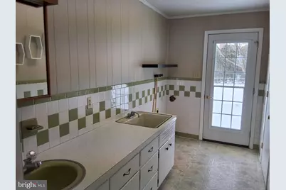 645 Peters Road, New Holland, PA 17557 - Photo 10