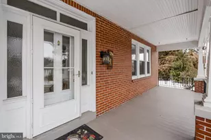 418 W Sunset Ave, Ephrata, PA 17522 - Photo 2