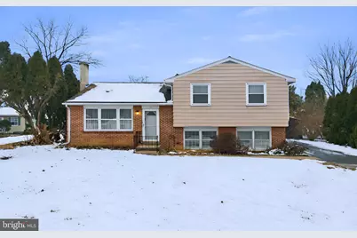 51 Glen Oaks Drive, Lancaster, PA 17603 - Photo 2