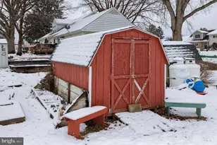 811 W Main St, New Holland, PA 17557 - Photo 36