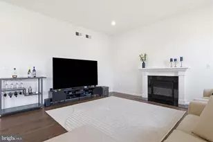 113 Cameron Ln, Lititz, PA 17543 - Photo 16