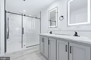 443 Eastwood Ln, Lancaster, PA 17603 - Photo 24