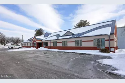 352 E Main Street, Leola, PA 17540 - Photo 1