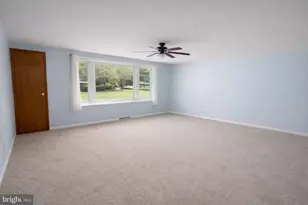 51 Waverly Ave, Lancaster, PA 17601 - Photo 2