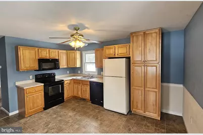 725 Laurel View Drive, Manheim, PA 17545 - Photo 2