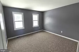 725 Laurel View Dr, Manheim, PA 17545 - Photo 6