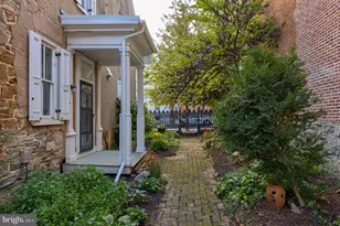 323 W King St, Lancaster, PA 17603 - Photo 98