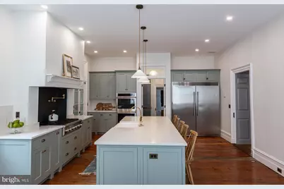 323 W King Street, Lancaster, PA 17603 - Photo 2