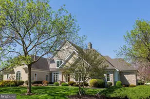 801 Greenside Dr, Lititz, PA 17543 - Photo 2