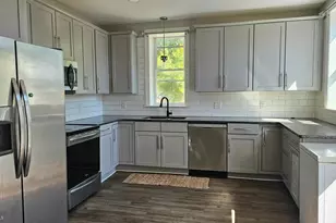 332 Perry St, Columbia, PA 17512 - Photo 6