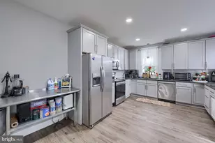 332 Perry St, Columbia, PA 17512 - Photo 12