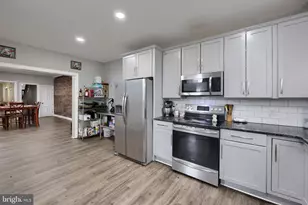 332 Perry St, Columbia, PA 17512 - Photo 14