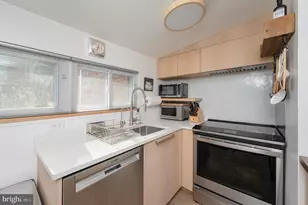 110 W Orange St, Lancaster, PA 17603 - Photo 10