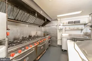 110 W Orange St, Lancaster, PA 17603 - Photo 28