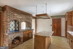 1518 Country Club Dr, Lancaster, PA 17601 - Photo 18