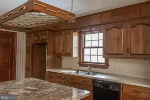 1518 Country Club Dr, Lancaster, PA 17601 - Photo 20