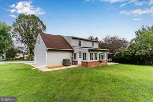 6 Myrtlewood Ct, Lancaster, PA 17603 - Photo 4