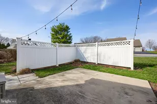 100 Pepperton Ct, Lititz, PA 17543 - Photo 34