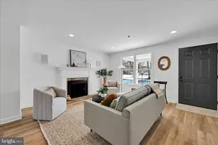 1015 E Walnut St, Lancaster, PA 17602 - Photo 2