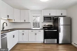 146 N Cedar St, Lititz, PA 17543 - Photo 20