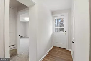 146 N Cedar St, Lititz, PA 17543 - Photo 8