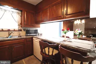 41 W Queen St, Ephrata, PA 17522 - Photo 10