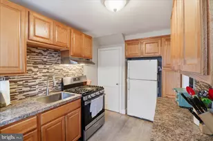 838 Helen Ave, Lancaster, PA 17601 - Photo 8