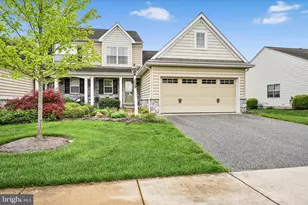 109 Waypoint Dr, Lancaster, PA 17603 - Photo 1