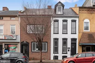 431 Locust St, Columbia, PA 17512 - Photo 1