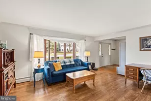 406 Wetherburn Dr, Lancaster, PA 17601 - Photo 6