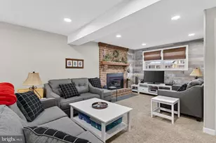 146 S Oak St, Lititz, PA 17543 - Photo 32