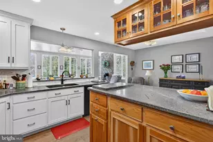 146 S Oak St, Lititz, PA 17543 - Photo 14