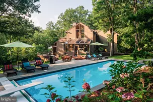 725 Laurel Ridge Rd, Reinholds, PA 17569 - Photo 2