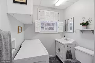 842 N 4th St, Denver, PA 17517 - Photo 34