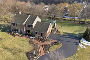 2842 Wimbledon Ln, Lancaster, PA 17601 - Photo 6