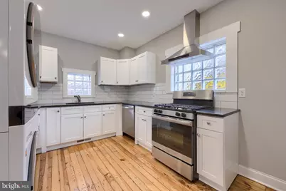 13 E New Street, Lancaster, PA 17602 - Photo 2