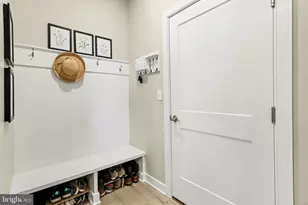 220 Pebble Dr, Elizabethtown, PA 17022 - Photo 18