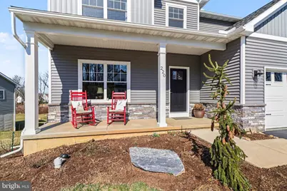 220 Pebble Drive, Elizabethtown, PA 17022 - Photo 4