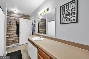 214 Winding Hill Dr, Lancaster, PA 17601 - Photo 18