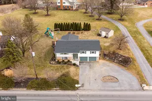 15 Main St, Akron, PA 17501 - Photo 2