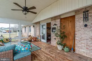 15 Main St, Akron, PA 17501 - Photo 24