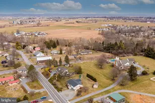 15 Main St, Akron, PA 17501 - Photo 4